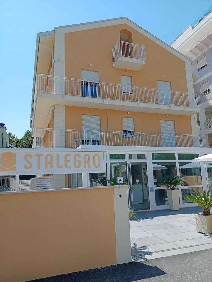 צ'סנטיקו Stalegro Residence מראה חיצוני תמונה